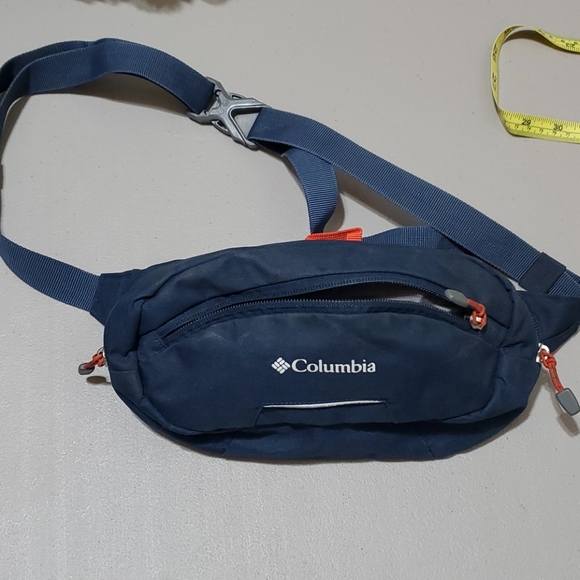 Columbia Other - Columbia Unisex Bell Creek Waist Pack